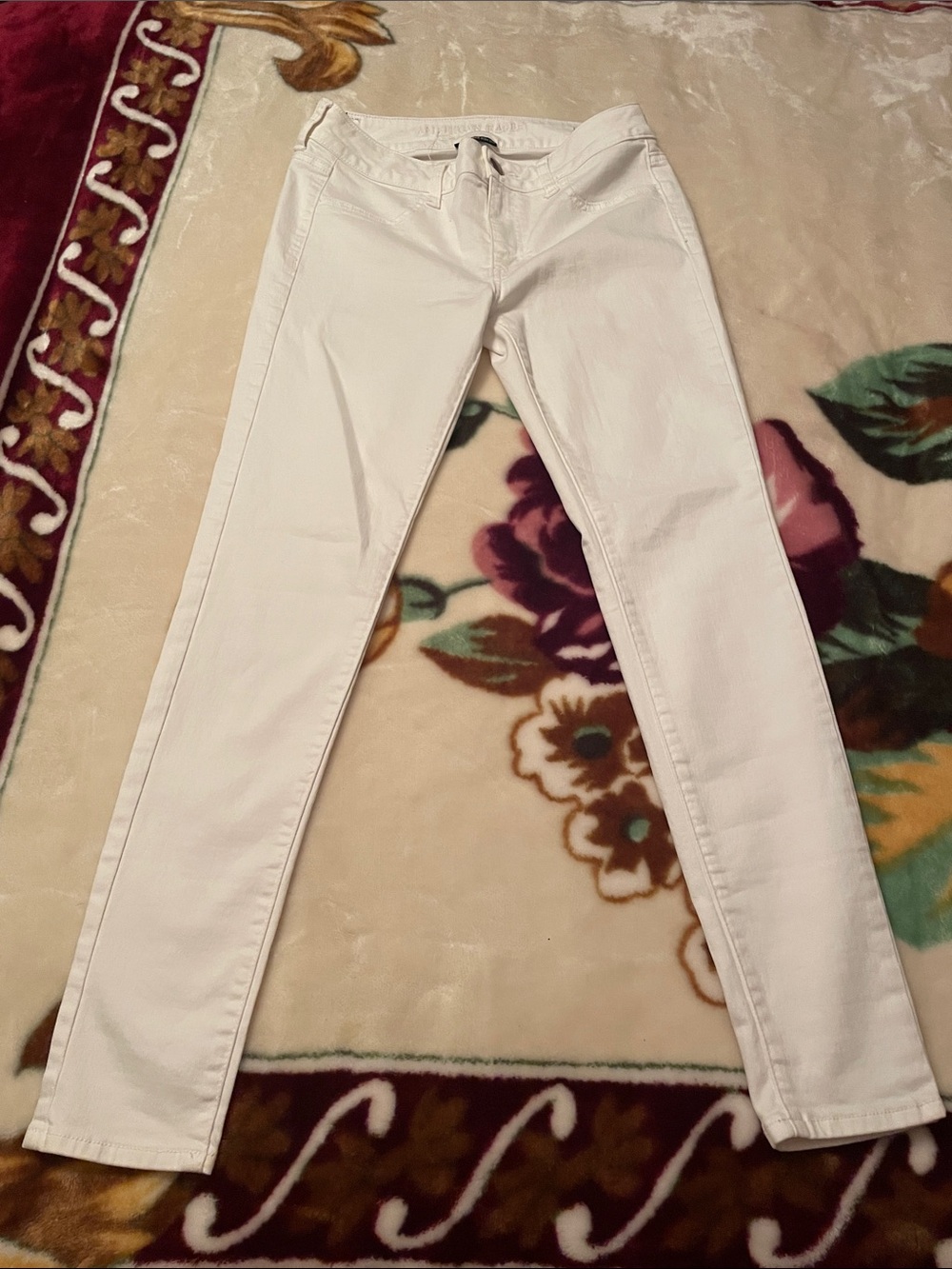 American Eagle Outfitters Jeans Women’s White US 8 Super Super Stretch
